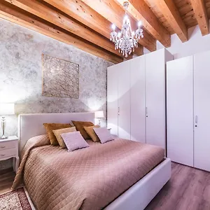  Apartment Ca' Teatro Vecchio Italy
