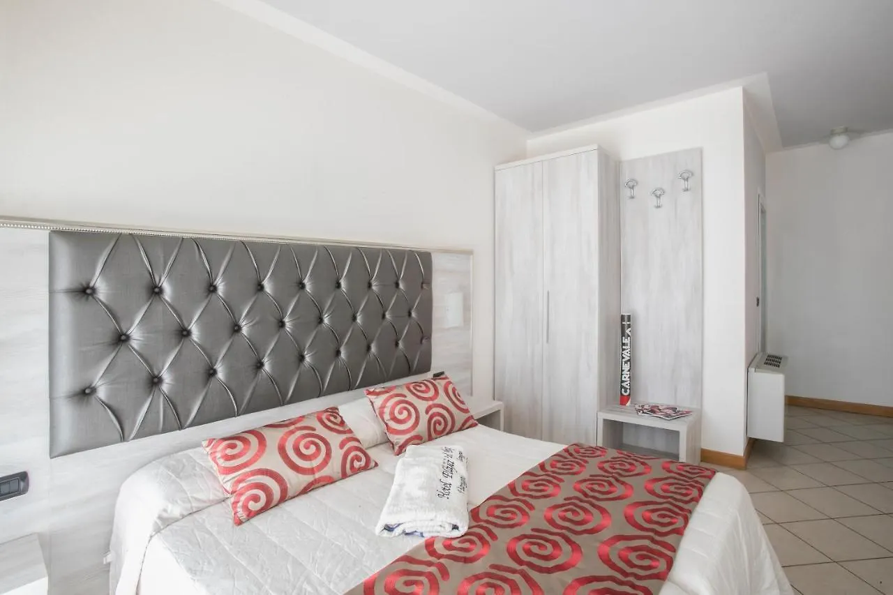 ***  Hotel Playa Viareggio Italy