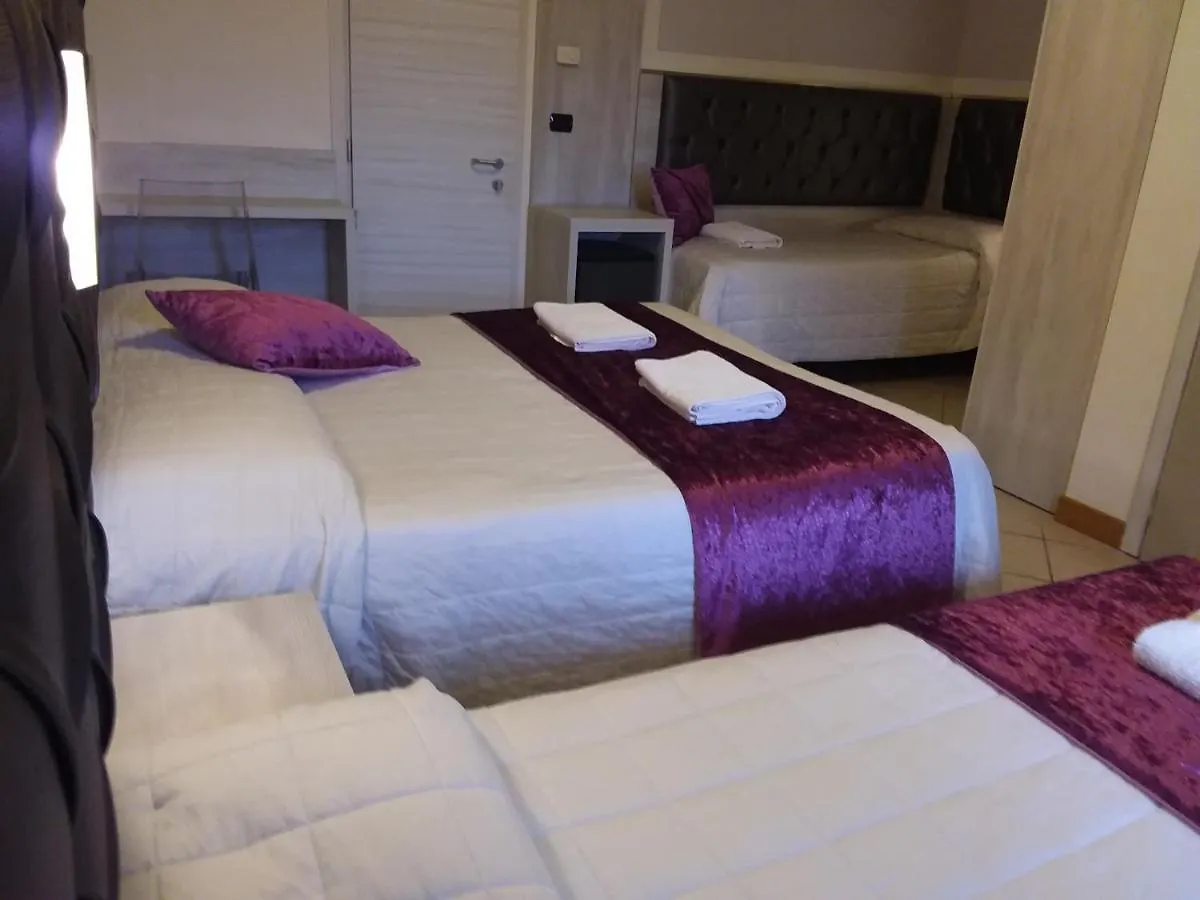 Hotel Playa Viareggio 3*,